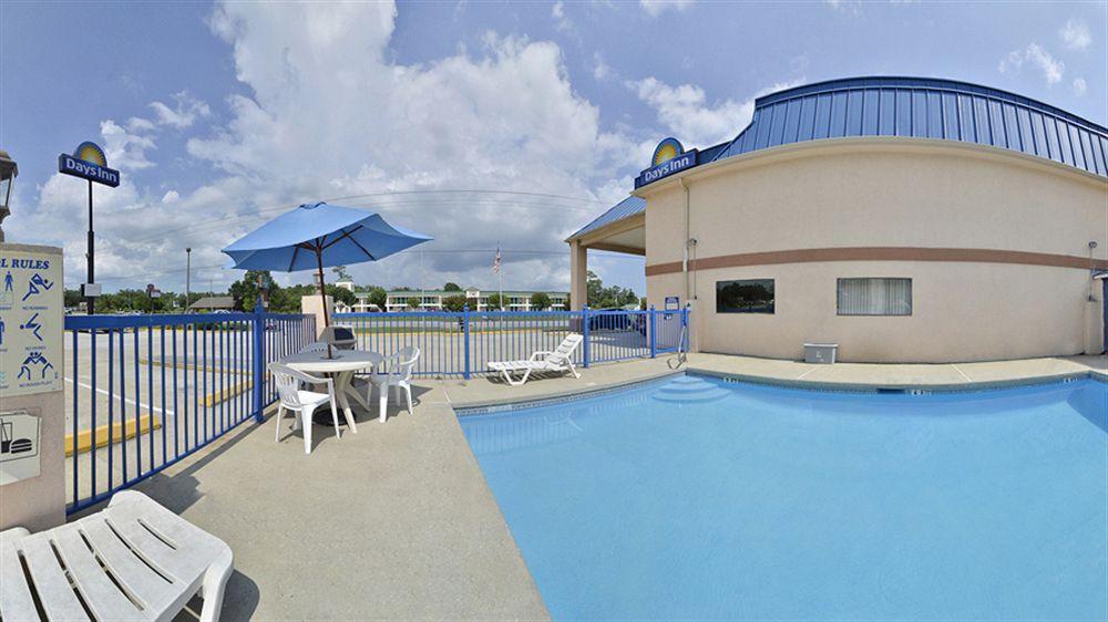 Days Inn By Wyndham Ocean Springs Εξωτερικό φωτογραφία