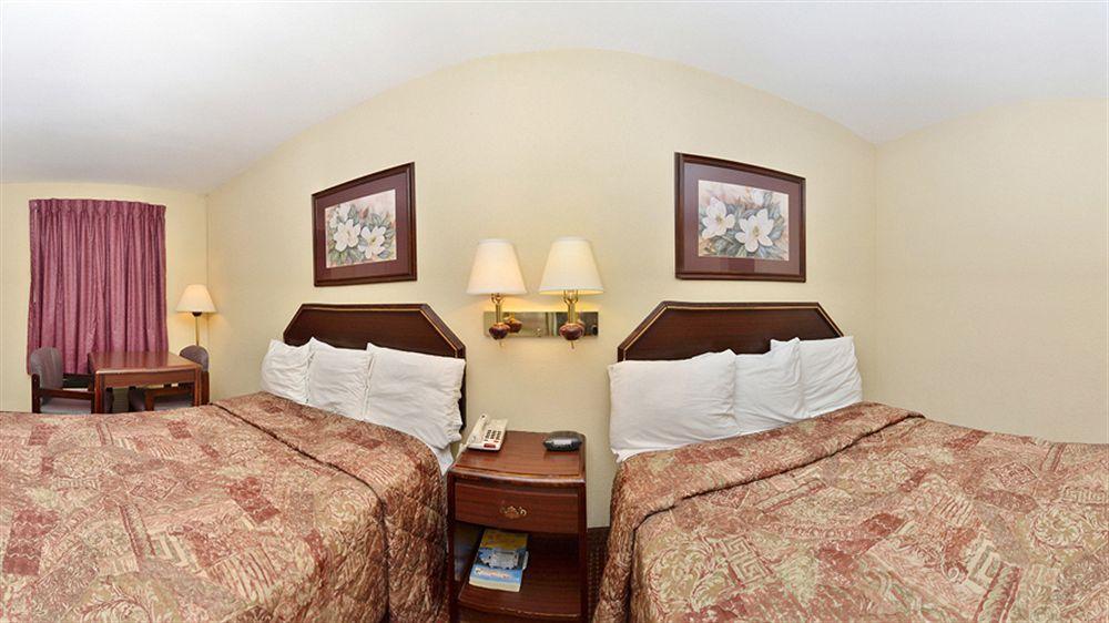 Days Inn By Wyndham Ocean Springs Εξωτερικό φωτογραφία